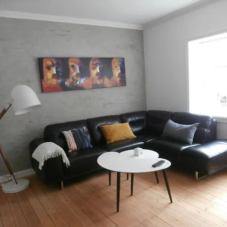 Rolfsgade 105 St Th * אסביירג